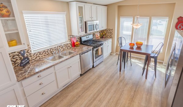 Amber Cove / K734CT Kitchen 3156