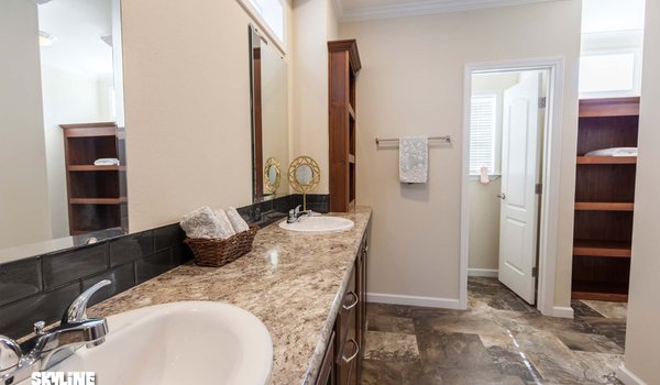 Palm Bay / 6233 Bathroom 4127