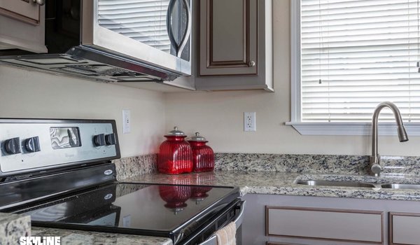 Palm Bay / 6063 Kitchen 4346