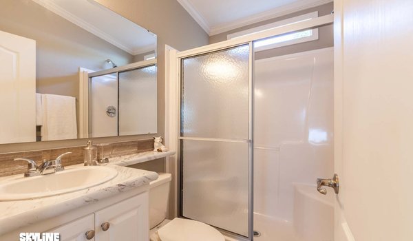 Silver Springs / 4800 Bathroom 4456