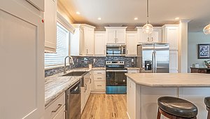 Silver Springs / 5035A Kitchen 64663