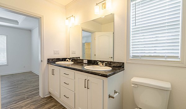 Silver Springs / 5071A Bathroom 86260