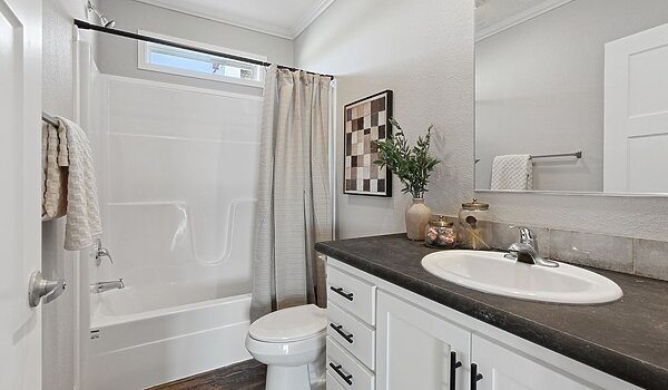 Genesis / 9302 Bathroom 116632
