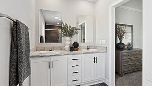 Genesis / 9302 Bathroom 116633