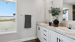 Genesis / 9302 Bathroom 116634