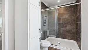 Genesis / 9302 Bathroom 116635