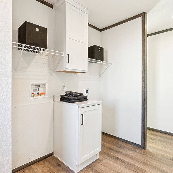 Embrace Series / Space 3276H53A7E - $152,000 Interior 113687
