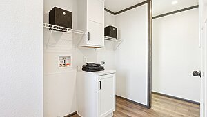 Embrace Series / Space 3276H53A7E Interior 113687