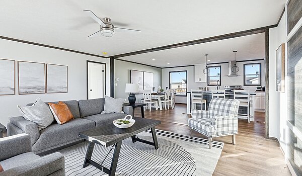 Embrace Series / Space 3276H53A7E Interior 113675