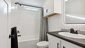 Genesis / 9921A Bathroom 116645