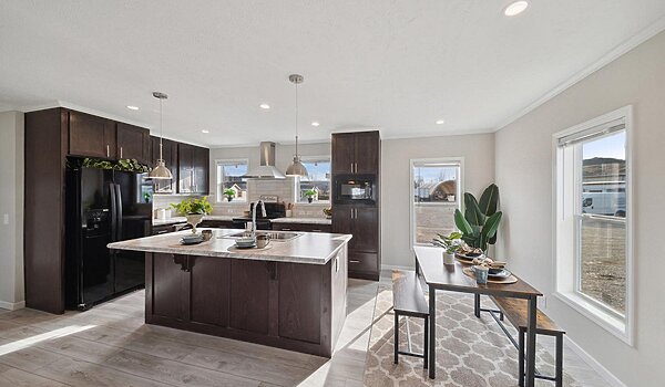 Millcreek Series / N656 Interior 128868