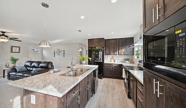 Millcreek Series / N656 Interior 128870