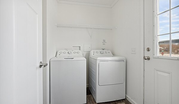 Millcreek Series / N600MA Interior 128626