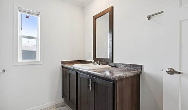 Millcreek Series / N610MA Interior 128610