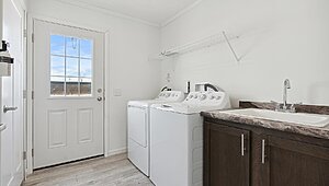 Millcreek Series / N610MA Interior 128611