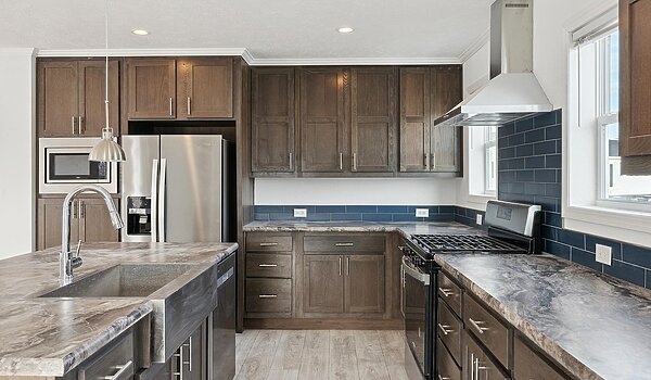 Millcreek Series / N610MA Interior 128600