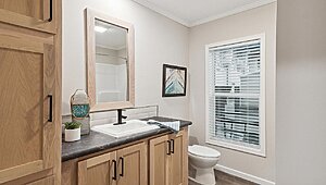 Millcreek Series / N620MA Interior 128932