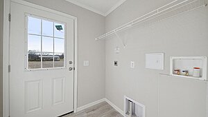 Millcreek Series / N656MA Interior 128864