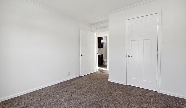 Millcreek Series / N675MA Interior 128652