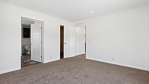 Millcreek Series / N675MA Interior 128649