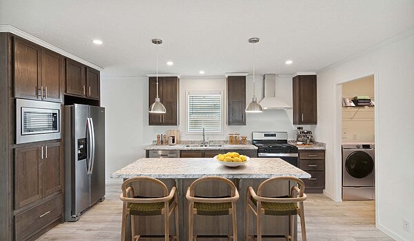 Millcreek / N679MA Interior 119414