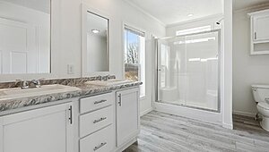 Millcreek Series / N682MA Interior 128591