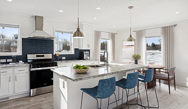 Millcreek Series / N682MA Interior 128581