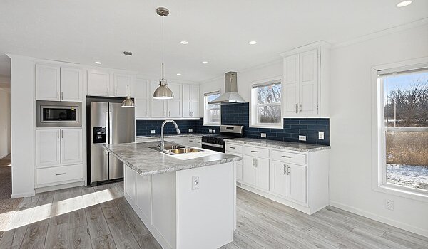 Millcreek Series / N682MA Interior 128582