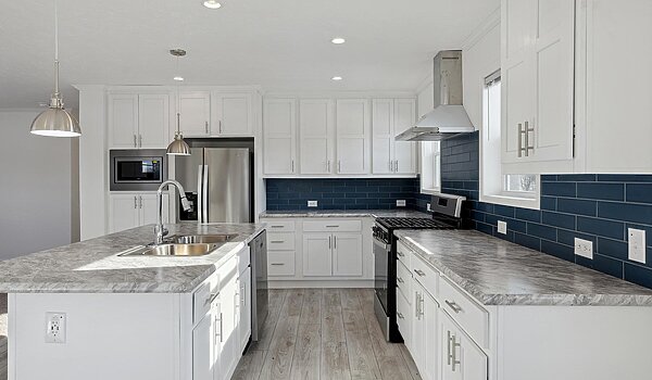 Millcreek Series / N682MA Interior 128583