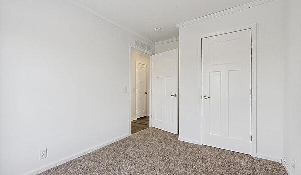 Millcreek Series / N688MA Interior 128672