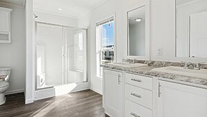Millcreek Series / N688MA Interior 128674