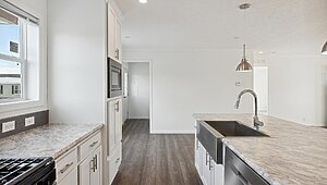 Millcreek Series / N688MA Interior 128666