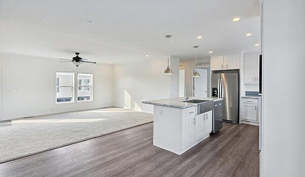 Millcreek Series / N688MA Interior 128668