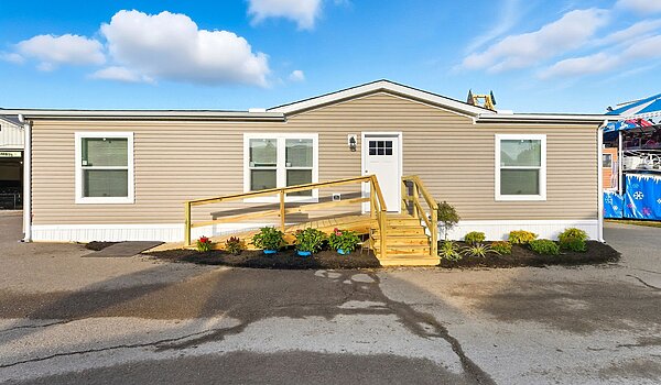 Cedar Cove / D646 Exterior 128720