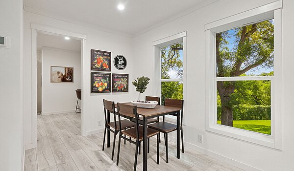 Lake Manor / Kritzer 231 Interior 128745