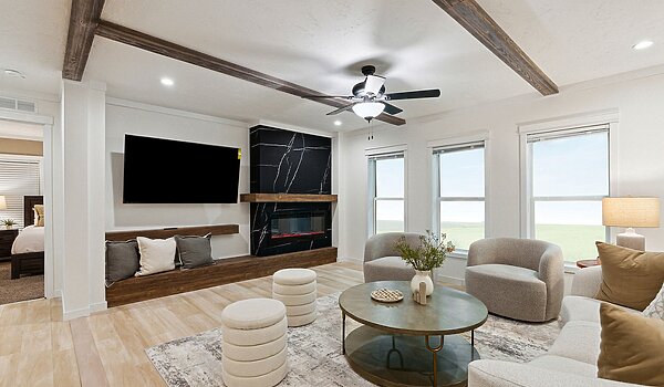 Lake Manor / Highland Interior 128806