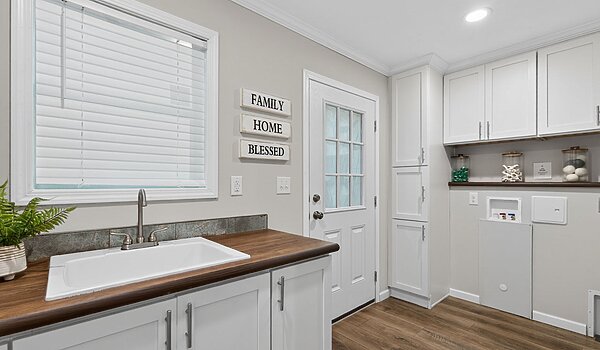 Millcreek Series / N680 Willow Interior 128851