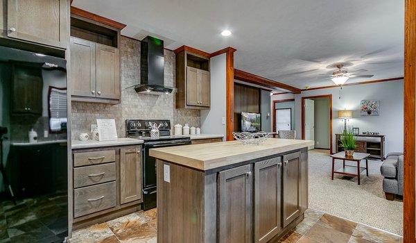 Arlington Special / E839 Kitchen 22549