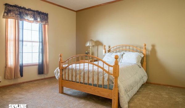 Hillcrest Double Wides / 7858MG Bedroom 3964