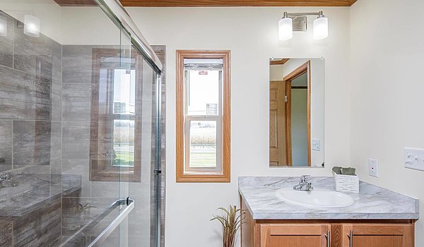 Arlington / 2289 Bathroom 63487