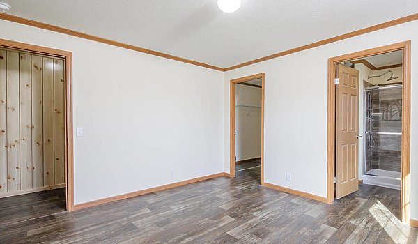 Arlington / 2289 Bedroom 63485