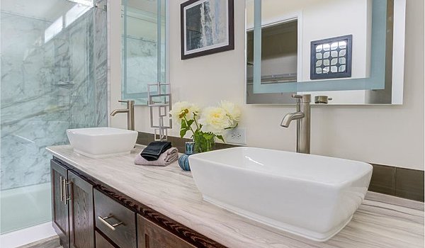 Spectra RH Series / RH7100 Bathroom 46066