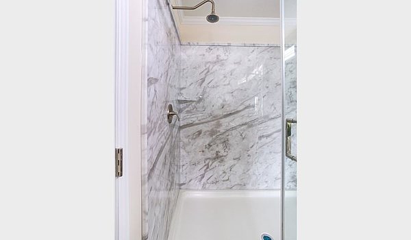 Spectra RH Series / RH7100 Bathroom 46069