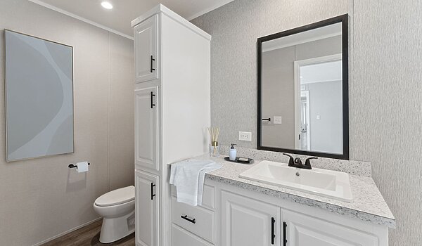 Embrace Series / Calm 241 Interior 128571