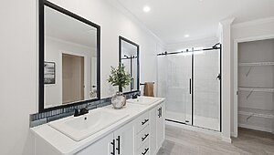 Embrace Series / Abundance 241 Interior 133127