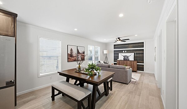 Embrace Series / Abundance 241 Interior 133124