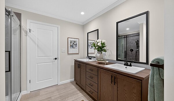 Embrace Series / Sunlight 241 Interior 133146