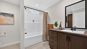 Embrace Series / Sunlight 241 Interior 133148