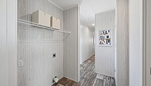 Embrace Series / Devotion 241 Interior 133163