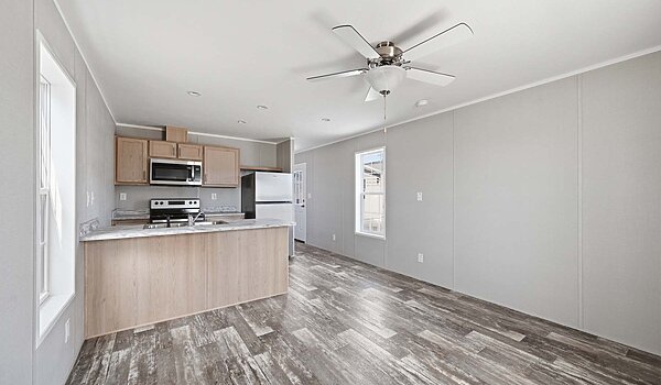 Lake Manor / Echo Interior 148753